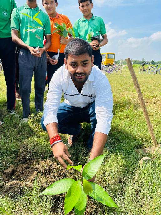 WhatsApp Image 2025-05-17 at 9.59.15 PM (1)