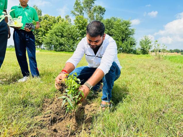 WhatsApp Image 2025-05-17 at 9.59.17 PM